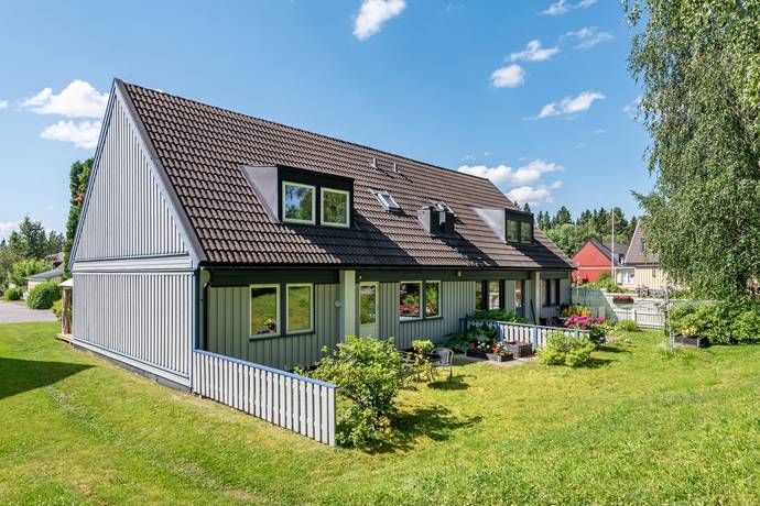 6 rum parhus på Lagmansvägen 65 Brunflo, Östersunds kommun - bild 1