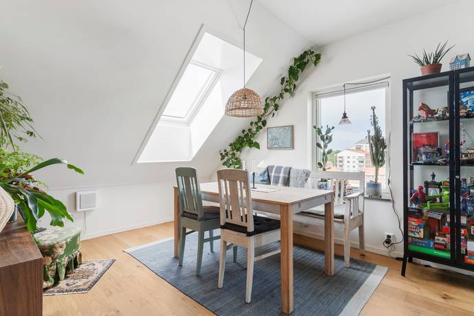 4 rum lägenhet på Stadsgårdsvägen 12 Holmängen, Vänersborgs kommun - bild 4