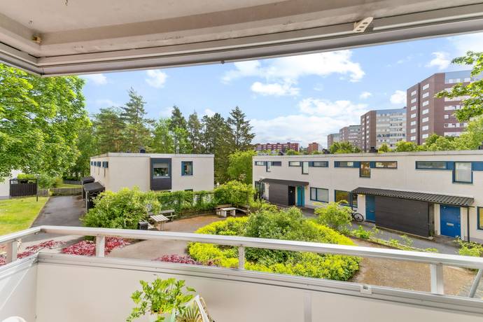 3 rum lägenhet på Nystadsgatan 15, 1 tr Akalla, Stockholms kommun - bild 4