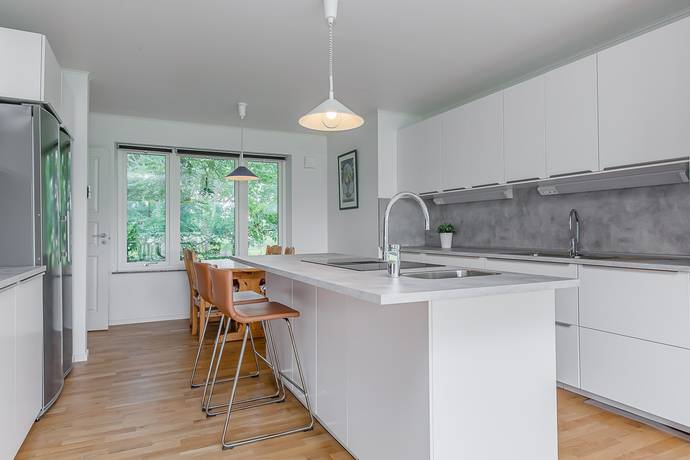 7 rum Gård/skog på Edesta 33 Mölnbo Södertälje kommun - bild 12