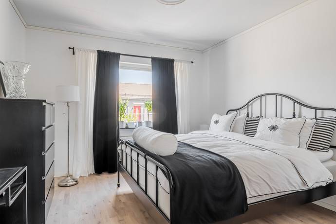 5 rum Parhus på Biodlarvägen 18 Göta Lilla Edets kommun - bild 24