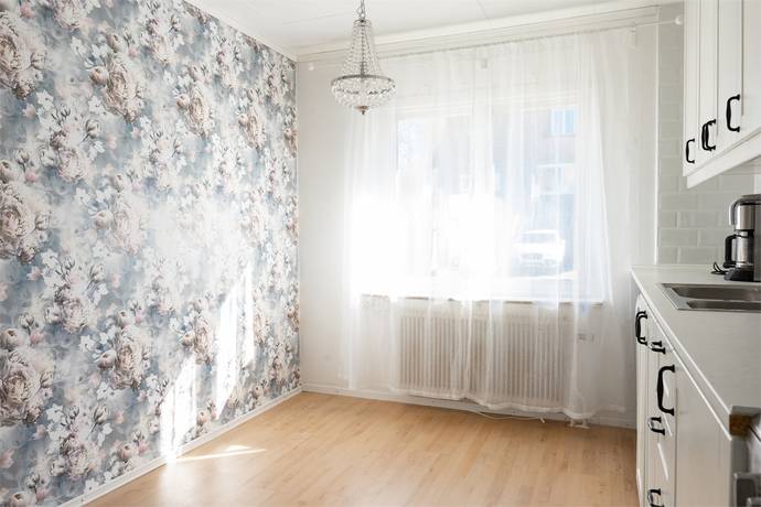 5 rum Radhus på Björkstigen 4 B Skinnskatteberg Skinnskattebergs kommun - bild 5