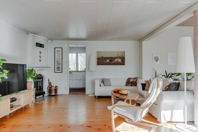 7 rum villa på Älgkroksvägen 7 Nära brunn, Värmdö kommun - bild 4