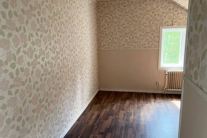 5 rum gård/skog på Västra Vad 352 Tierp, Tierps kommun - bild 4
