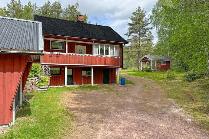 3 rum villa på Östra Mångsvägen 8 Malung, Malung-Sälens kommun - bild 1