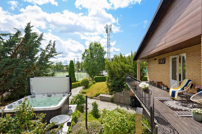 7 rum villa på Lupinvägen 8 Hässelby Södra Villastad, Stockholms kommun - bild 5