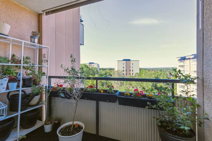 4 rum lägenhet på Boforsgatan 5, 4tr Farsta, Stockholms kommun - bild 2