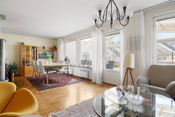 6 rum Villa på Stubbgatan 12 Hällsbo Sigtuna kommun - bild 20
