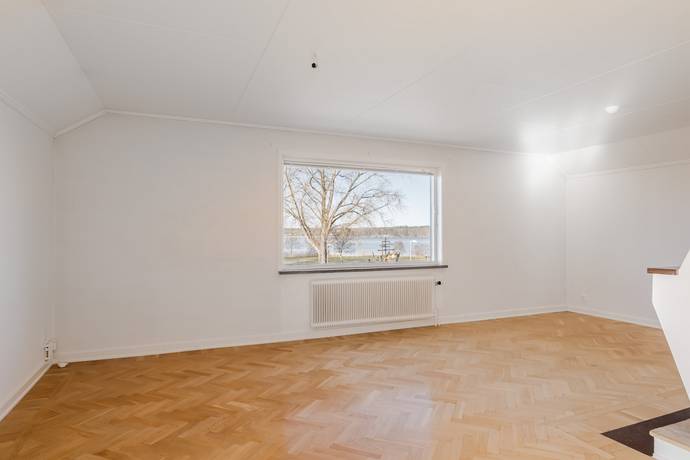 8 rum Villa på Lyckhemsgatan 1 Fredriksberg Vänersborgs kommun - bild 20
