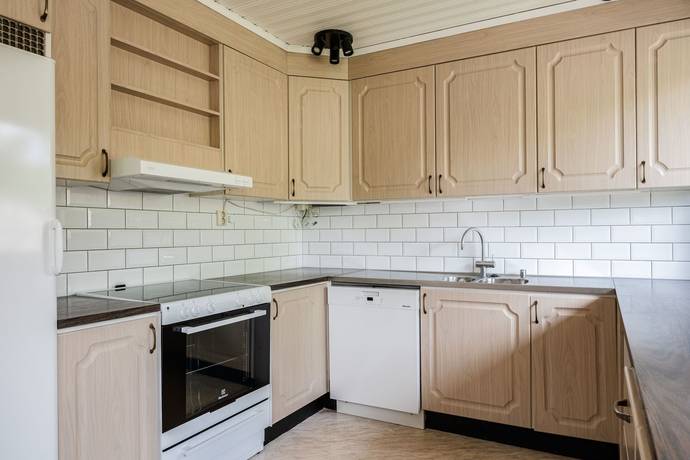 5 rum Radhus på Turedalsgatan 20 Nybyholm Arboga kommun - bild 9