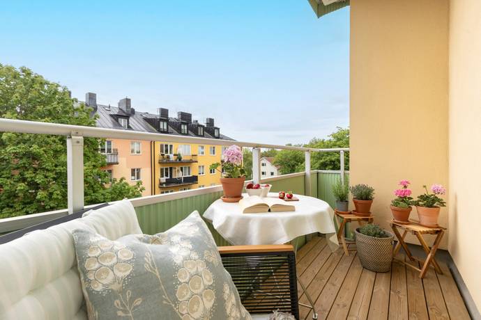 2 rum lägenhet på Förrådsgatan 3 Gamla Råsunda, Solna kommun - bild 1