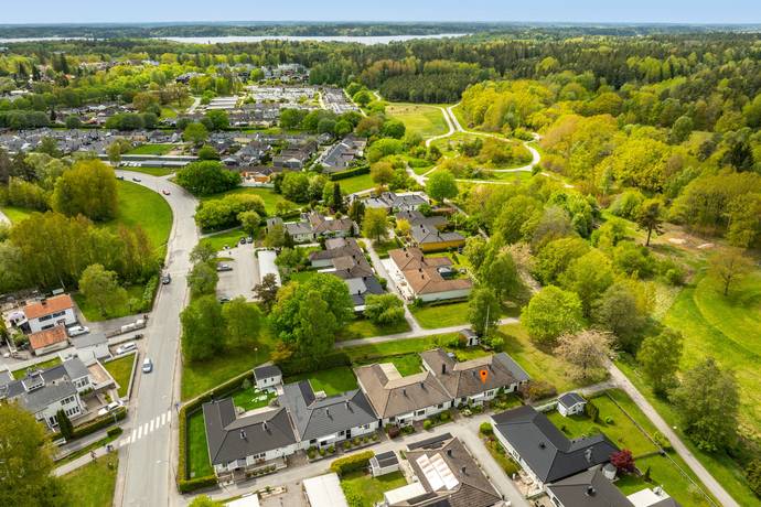 7 rum Kedjehus på Backlöksvägen 115 Hässelby Norra Villastad Stockholms kommun - bild 44