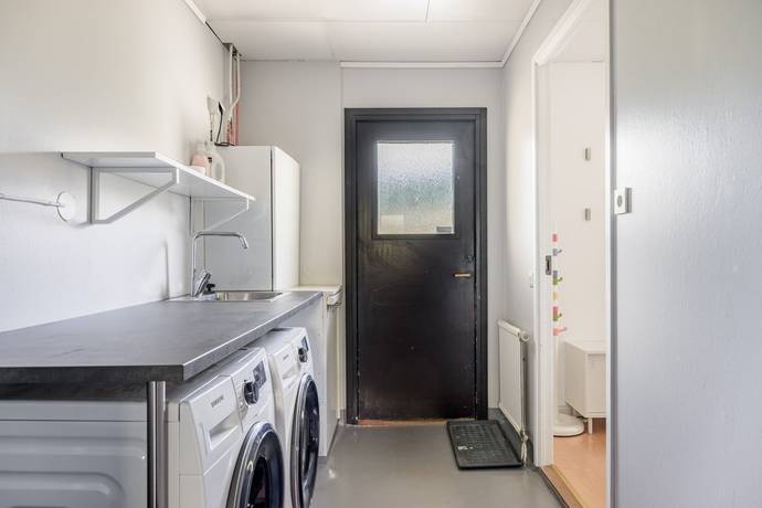 5 rum Radhus på Hans Filips väg 21 Skräddarbacken Borlänge kommun - bild 17