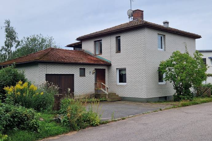 4 rum villa på Björnstigen 2 Årjäng, Årjängs kommun - bild 1