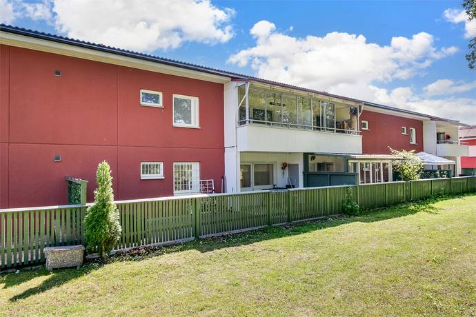 3 rum lägenhet på Hundhamravägen 37 Botkyrka-norsborg, Botkyrka kommun - bild 2