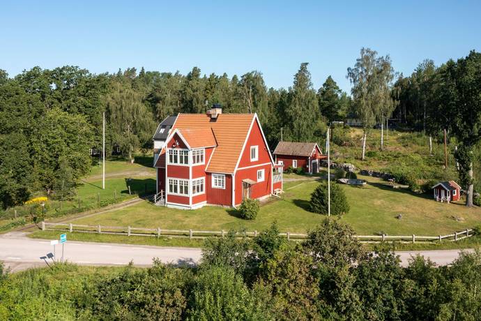 Harkievägen 22, Harkie, Västerås kommun