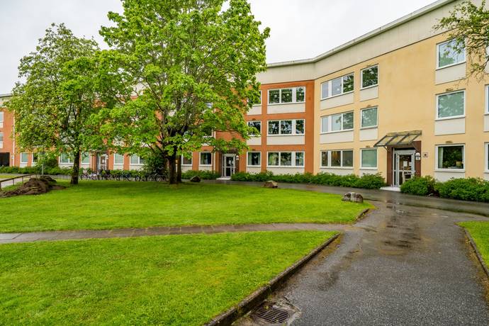 4 rum lägenhet på Irisgatan 48 Mellringe, Örebro kommun - bild 1