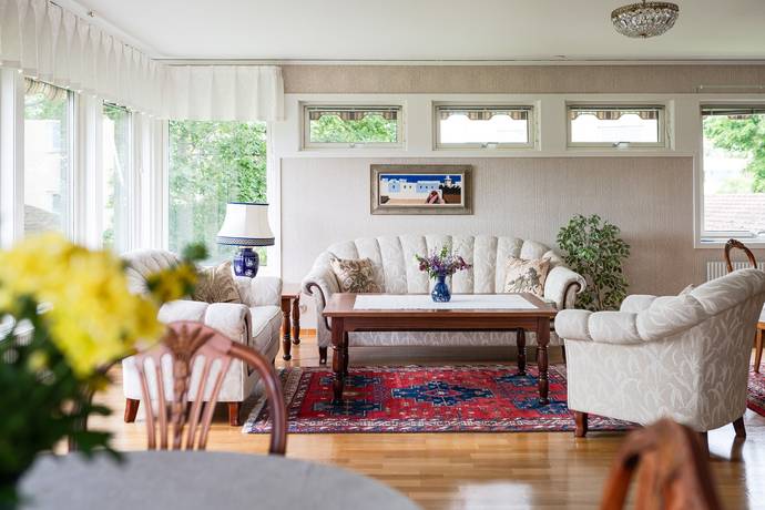 6 rum villa på Vretgatan 7 Jakobsberg, Västerås kommun - bild 4