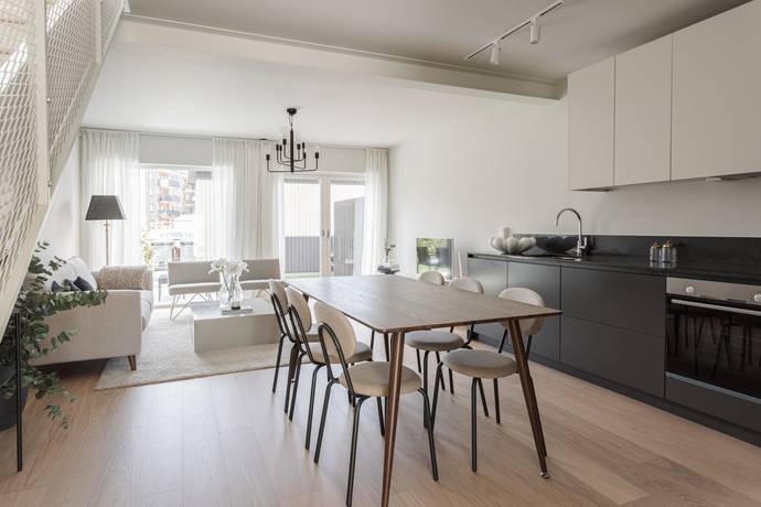 5 rum parhus på Assurs väg 30 Bro Mälarstad, Upplands-Bro kommun - bild 1