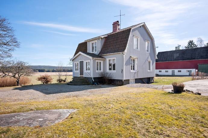 5 rum Gård/skog på Vässby 1 Strömstads kommun - bild 8