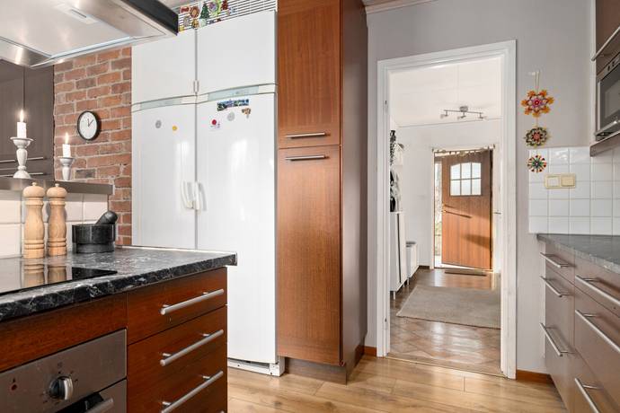 5 rum Villa på Tibastvägen 14 Lövstalöt Uppsala kommun - bild 11