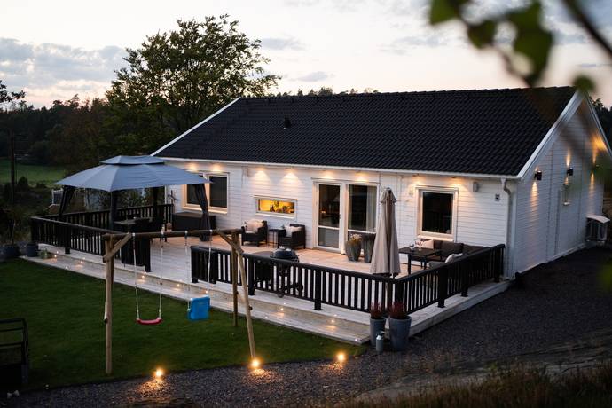 4 rum villa på Ekedalsvägen 1 Fjärås, Marks kommun - bild 1