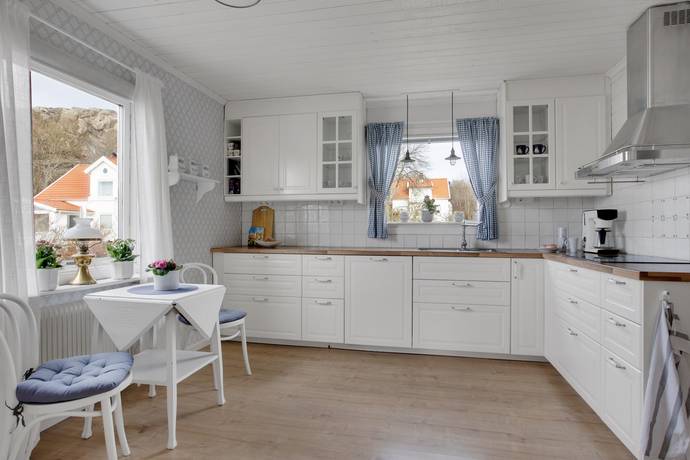 9 rum Villa på Båtsmansvägen 4 Rönnäng Tjörns kommun - bild 7