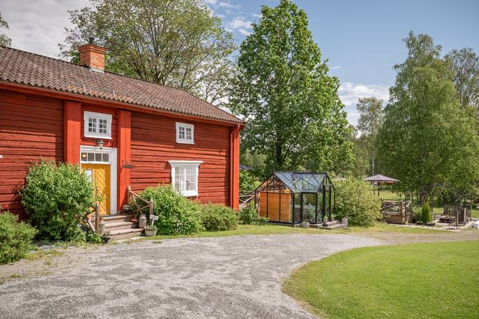10 rum gård/skog på Bredsjö 101 Bredsjö, Hällefors kommun - bild 5