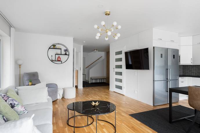 5 rum Parhus på Centralvägen 47B Södertälje kommun - bild 9