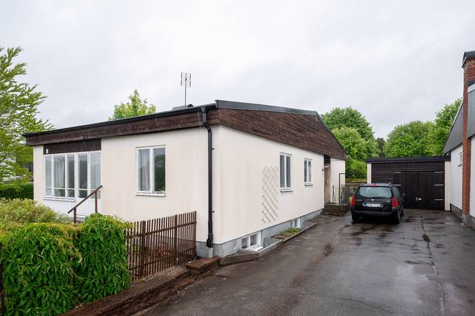 6 rum villa på Vinkelgatan 1 Malmköping, Flens kommun - bild 2