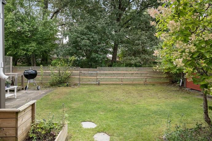 5 rum parhus på Stafflivägen 9 Eriksborg, Västerås kommun - bild 4