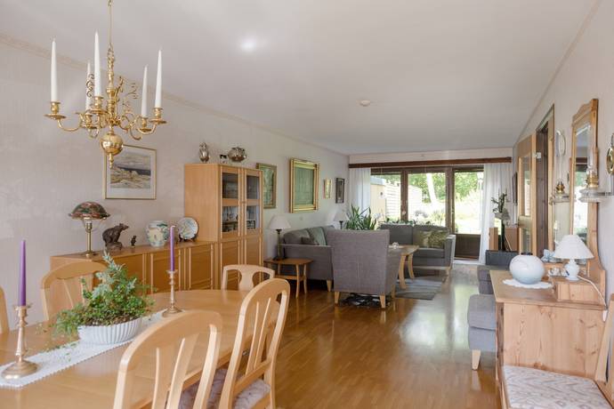 5 rum Kedjehus på Svarvargatan 1B Malmaberg Västerås kommun - bild 9