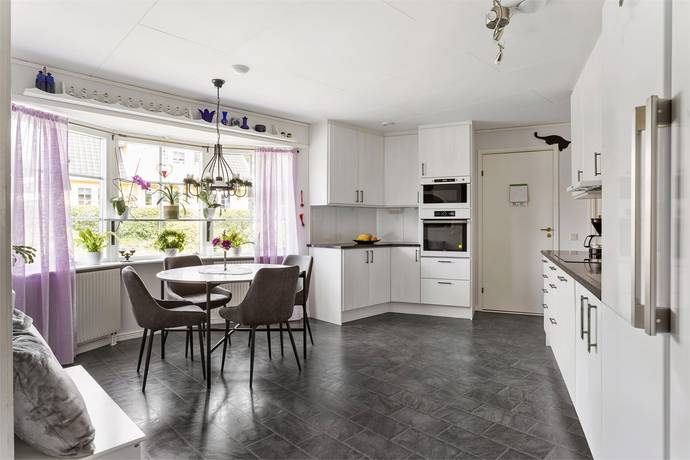 4 rum Villa på Skogsdungevägen 5 Stora Sundby/Alberga Eskilstuna kommun - bild 10