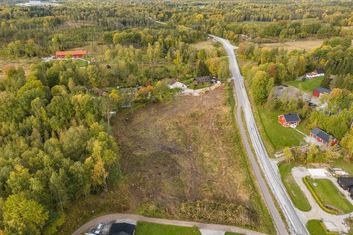 Tomt på Rinkaby Örebro kommun - bild 4