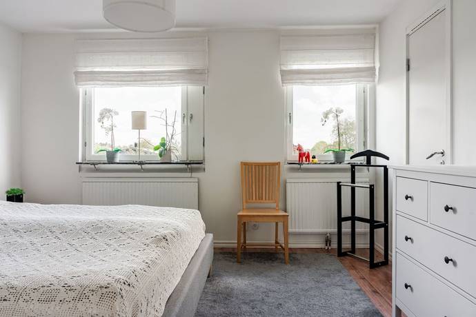 4 rum Radhus på Ivar Widéensgatan 84 Hindsbo Skara kommun - bild 19