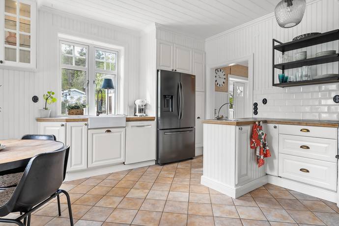 245 m² Villa på Brädgatan 17 & 17A Östermalm Sundsvalls kommun - bild 15