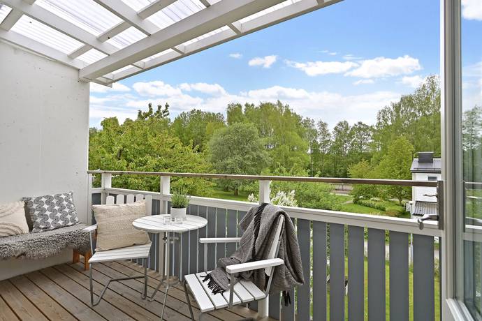 6 rum radhus på Evalundsvägen 134 Älta - Sigfridsborg, Nacka kommun - bild 2