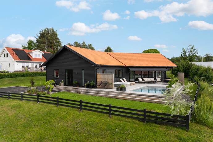 6 rum villa på Vallgränd 4 Söråker, Timrå kommun - bild 1