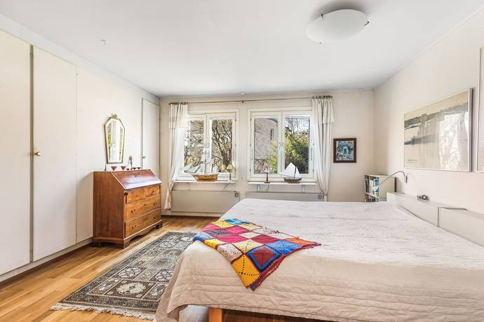 4 rum Radhus på Fridhemsgatan 15B Ulvhäll/Fridhem Strängnäs kommun - bild 22