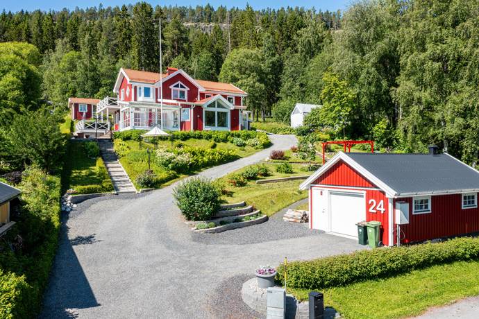 7 rum villa på Norra Strandvägen 24 Frösön, Östersunds kommun - bild 1