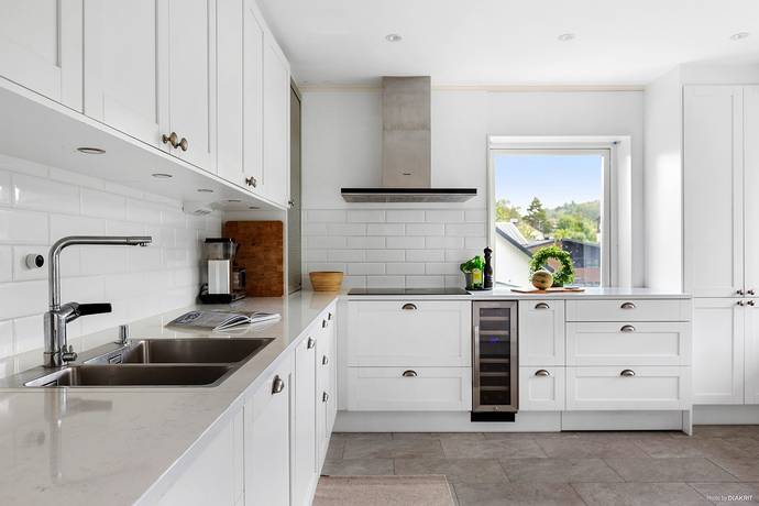 7 rum villa på Fässbergsgatan 13 B Toltorpsdalen, Mölndals kommun - bild 5
