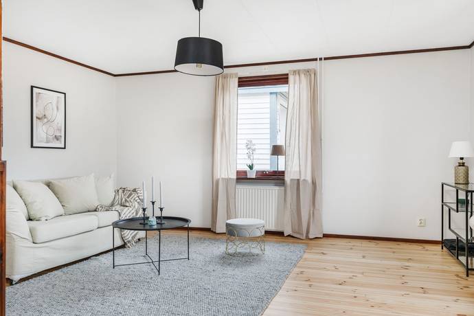 9 rum Villa på Glottervägen 17B-C Åby Norrköpings kommun - bild 37