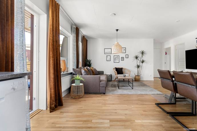 5 rum lägenhet på Vandrarvägen 11A Riksten, Botkyrka kommun - bild 4