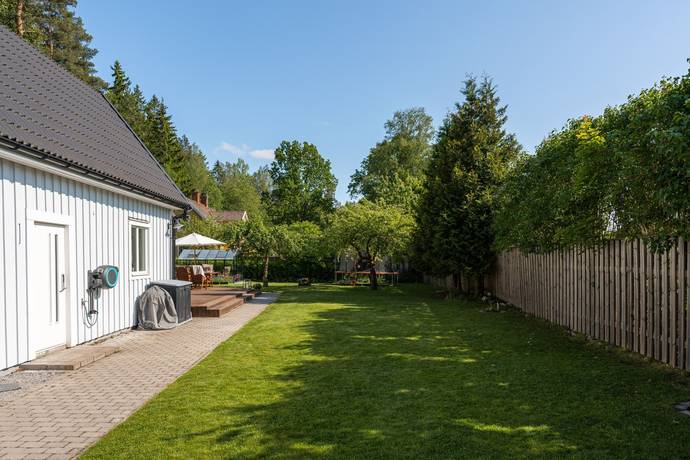 7 rum Villa på Kvinnerstatorp 316 Örebro kommun - bild 72