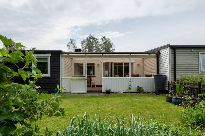 5 rum Radhus på Ronnebygatan 55 Adolfsberg-Brunnsgärdet Örebro kommun - bild 42