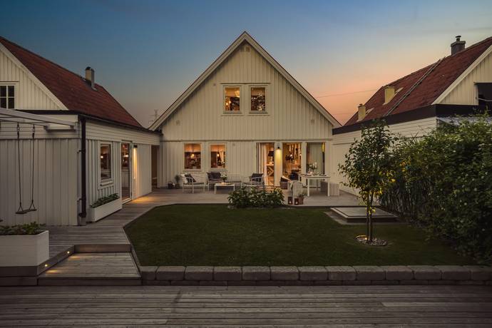 5 rum villa på Tegelmästarevägen 18 Asarum - Korpadalen, Karlshamns kommun - bild 1