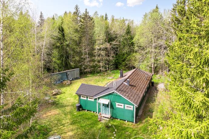 Lagga, Knivsta kommun