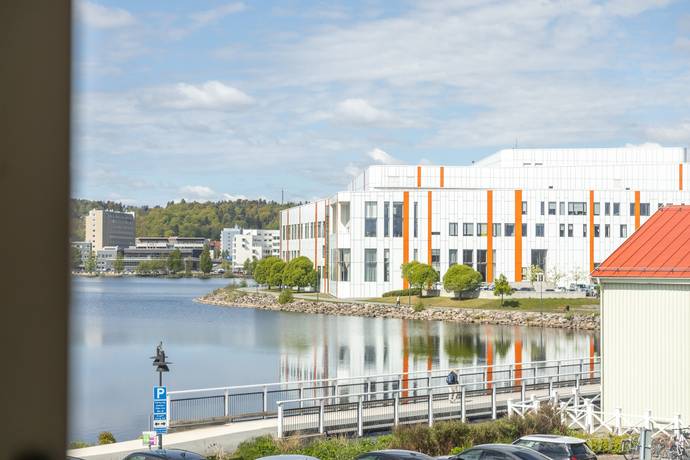4 rum lägenhet på Västra Holmgatan 24A Kålgården, Jönköpings kommun - bild 1