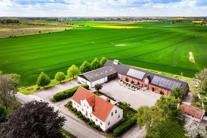 Gård utan jordbruk på Stjärnevägen 18 Gislöv Simrishamns kommun - bild 72