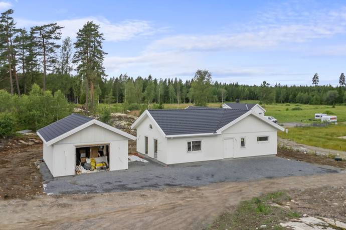 5 rum Villa på Fasternavägen 386C Rimbo Norrtälje kommun - bild 2